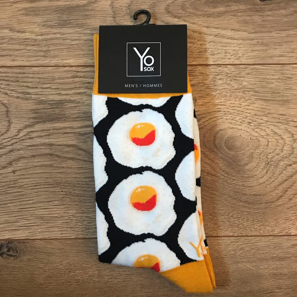 “Sunny-Side Up” Eggs Socks